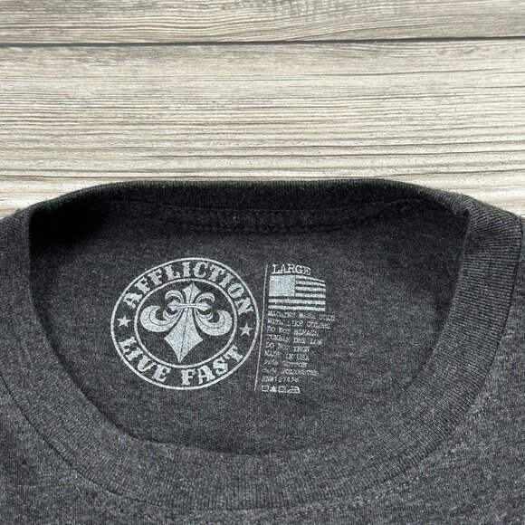 Crazy Y2K Affliction Velour Graphic T Shirt Grunge Cyber - Picture 6 of 6